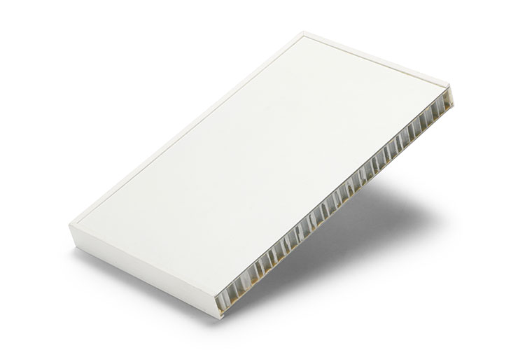 Edged polypropylene honeycomb core sandwich panel with clean GRP facing